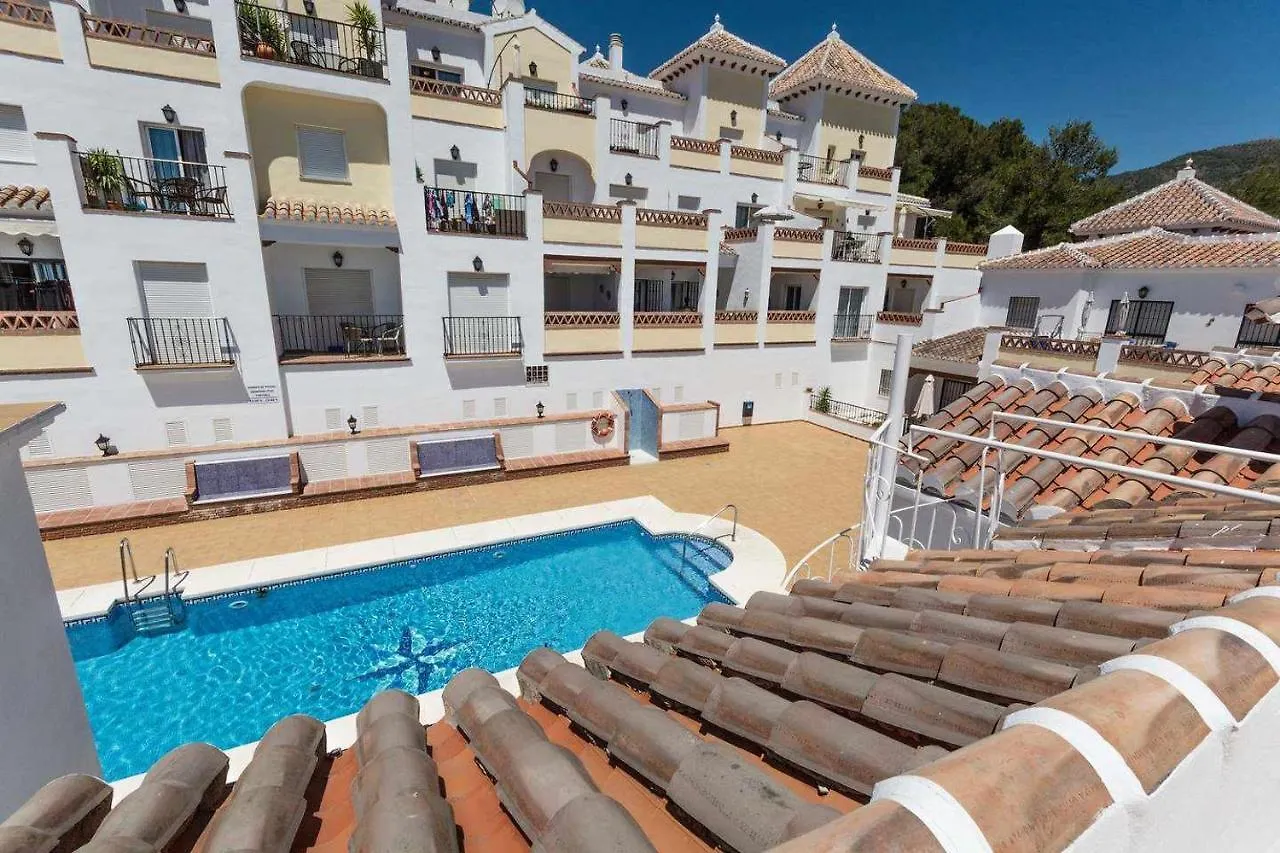 Apartamentos ChimeneaPlaya Nerja 0*,